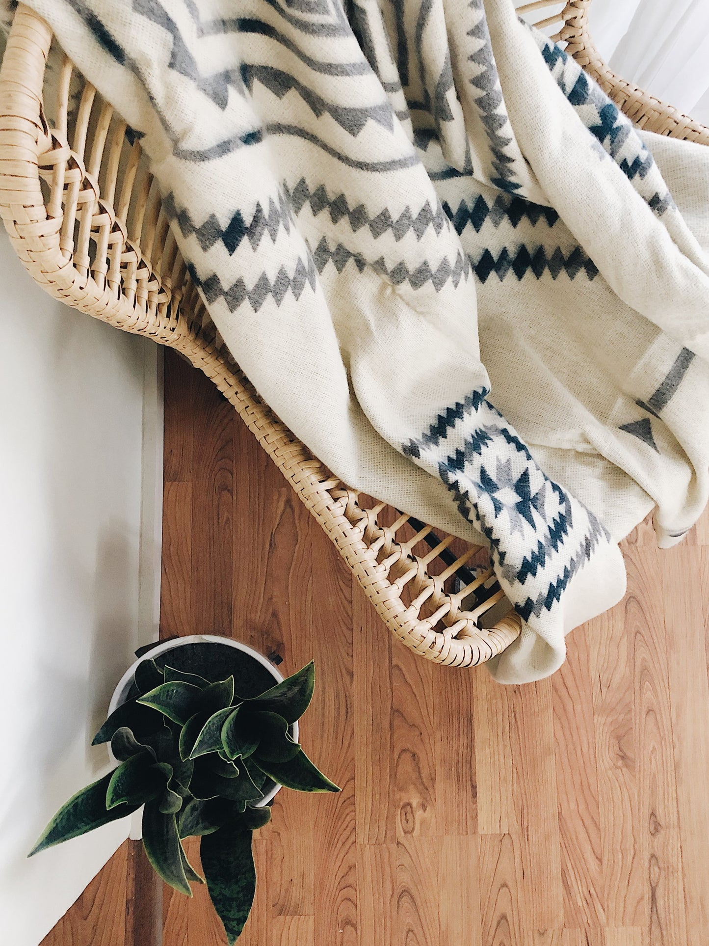 Achuar Blanket - Ash Grey | Kitchen + Metal