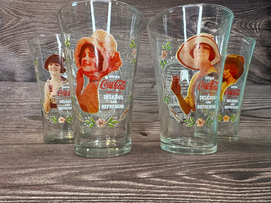 Vintage Coca Cola Magnificent Ladies Collector Series 1 Glasses