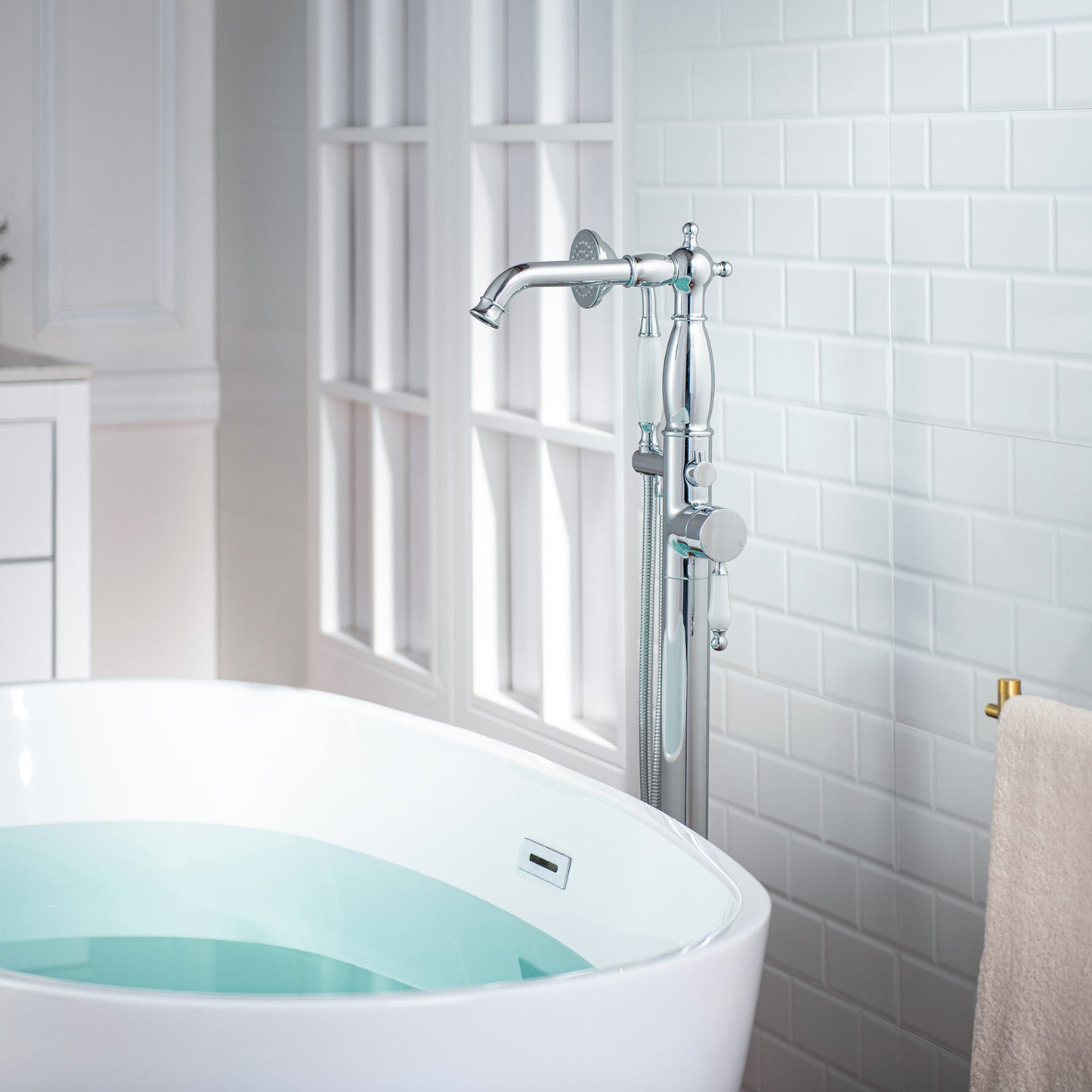WOODBRIDGE F0047BN Fusion Single Handle Floor Mount Freestanding Tub Filler Faucet with Telephone Hand shower