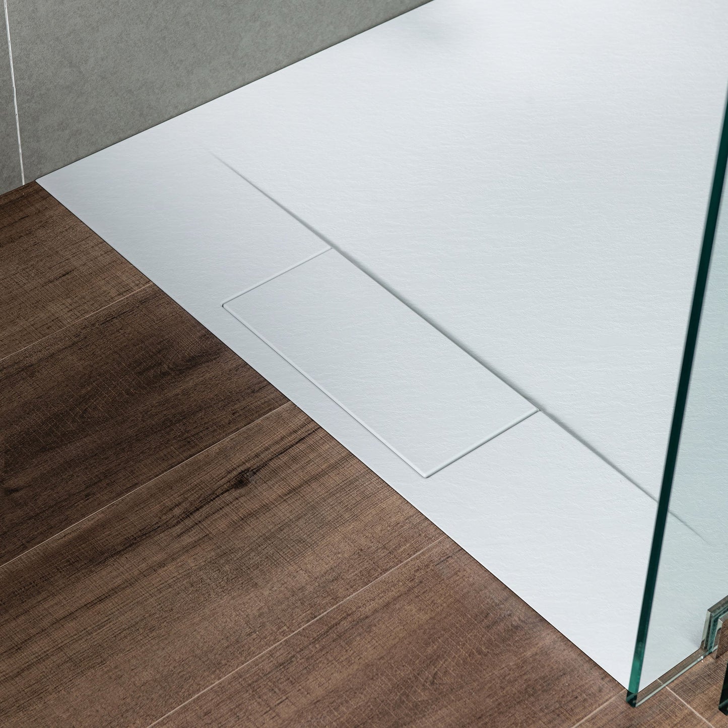 WOODBRIDGE 47.5 in L x 31.5 in W Zero Threshold End Drain Shower Base with Reversible Drain Placement, Matching Decorative Drain Plate and Tile Flange, Wheel Chair Access, Low Profile