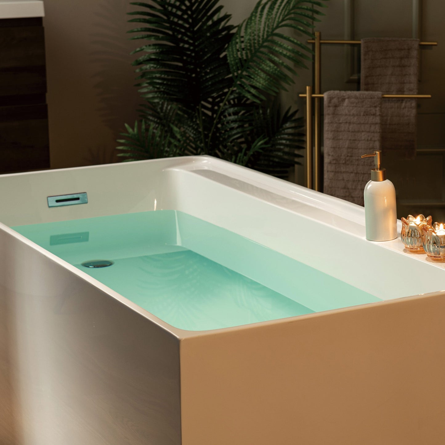 WOODBRIDGE 59" L x 29-1/2" W Freestanding Contemporary Soaking Bathtub