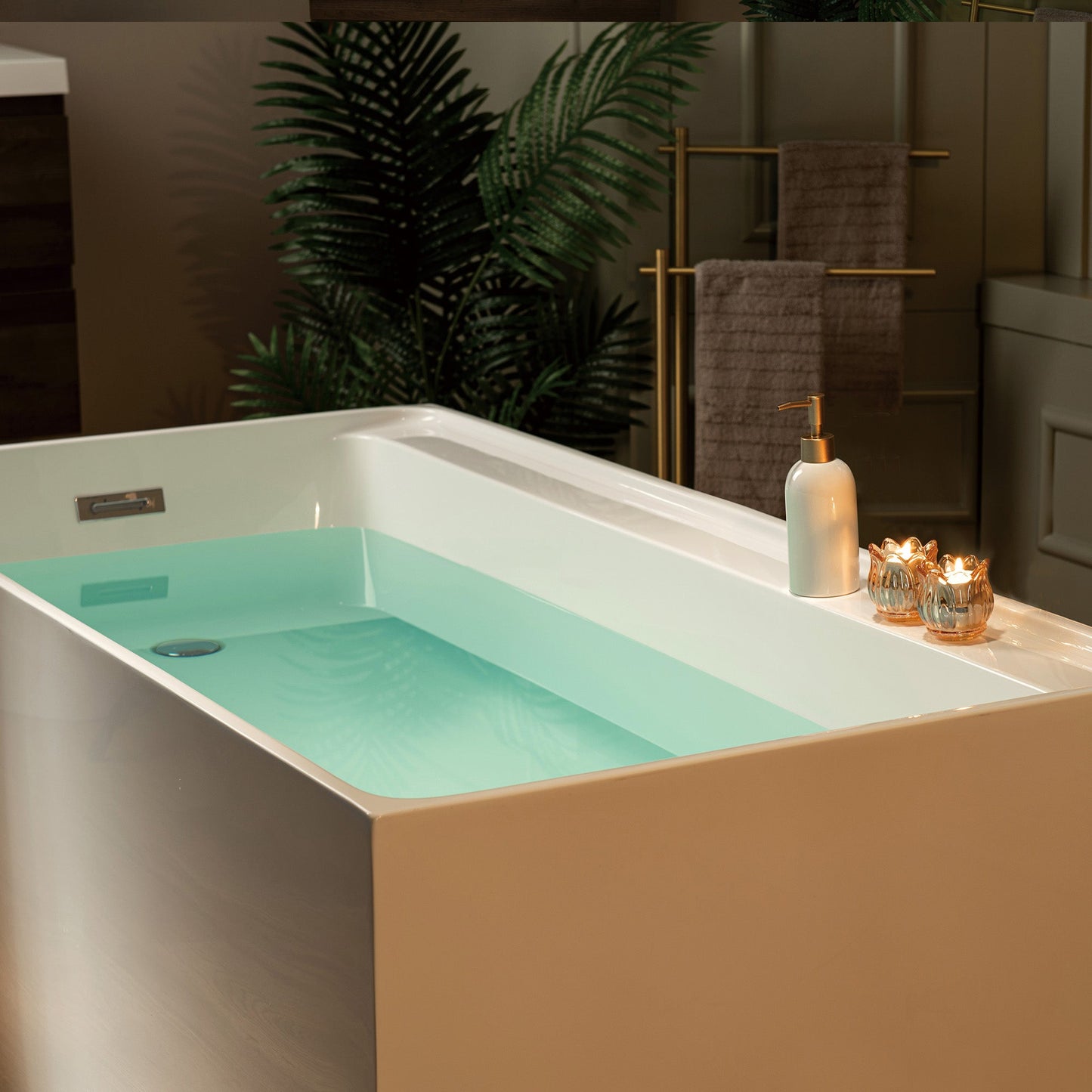 WOODBRIDGE 59" L x 29-1/2" W Freestanding Contemporary Soaking Bathtub
