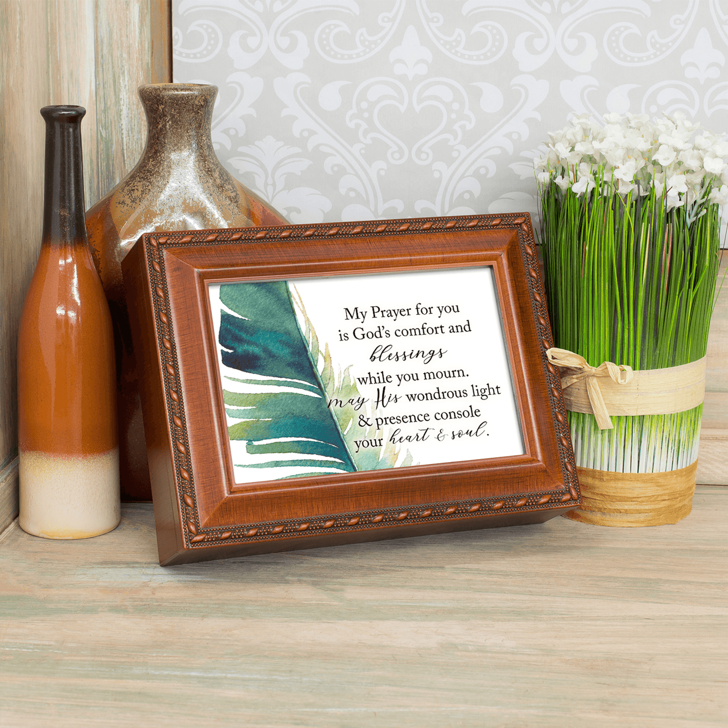 Elegant Music Box With Photo Opening And Velvet Lined Interior