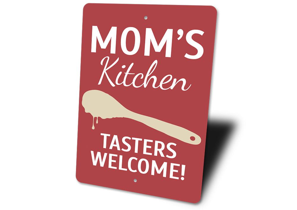 Mom's Kitchen Sign | Home Decor | Kitchen + Metal