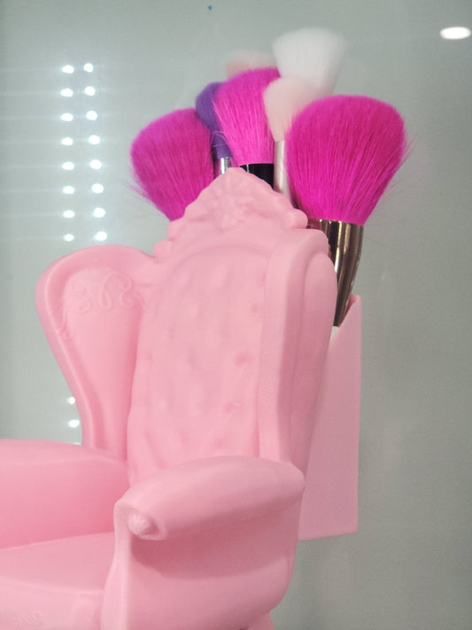 3D Printed Pink Throne Brush Holder - Glam Makeup Organizer