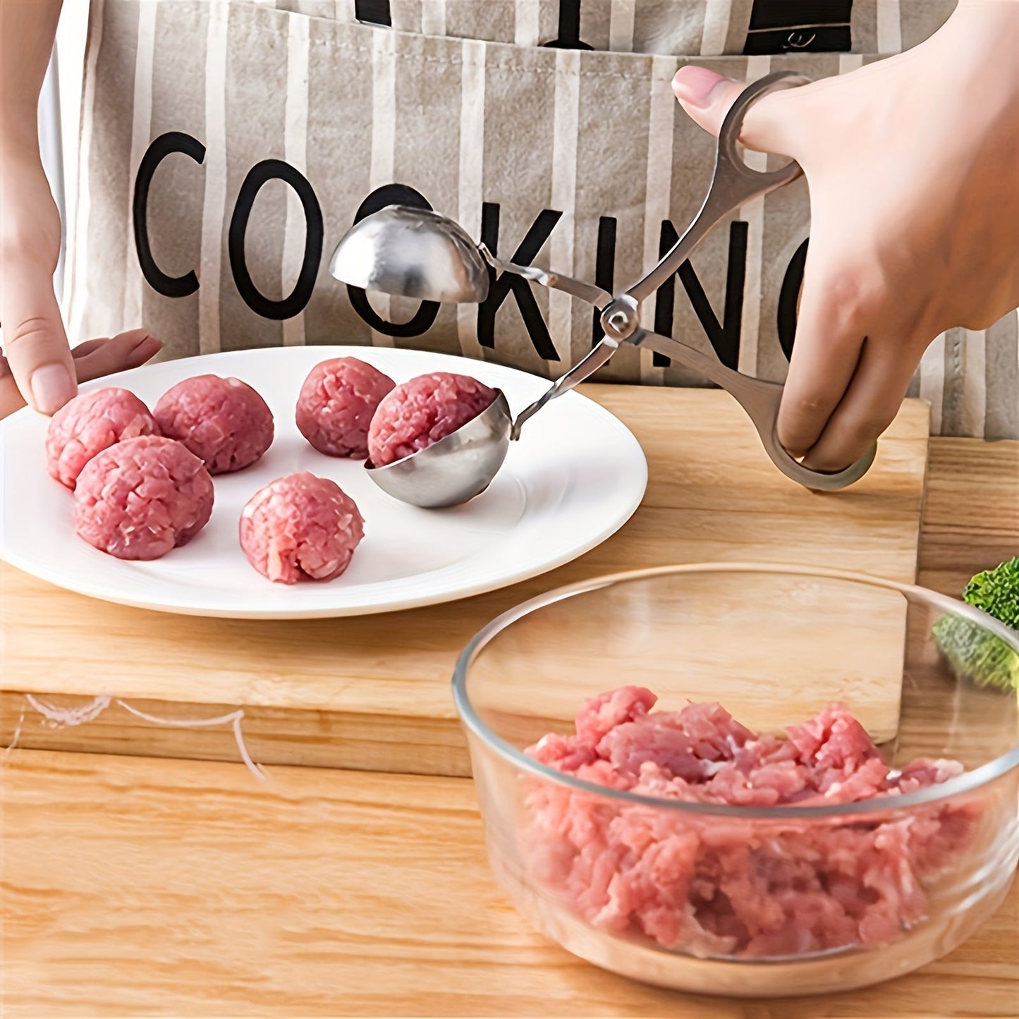 Effortless NonStick Stainless Steel Meatball Maker for Camping