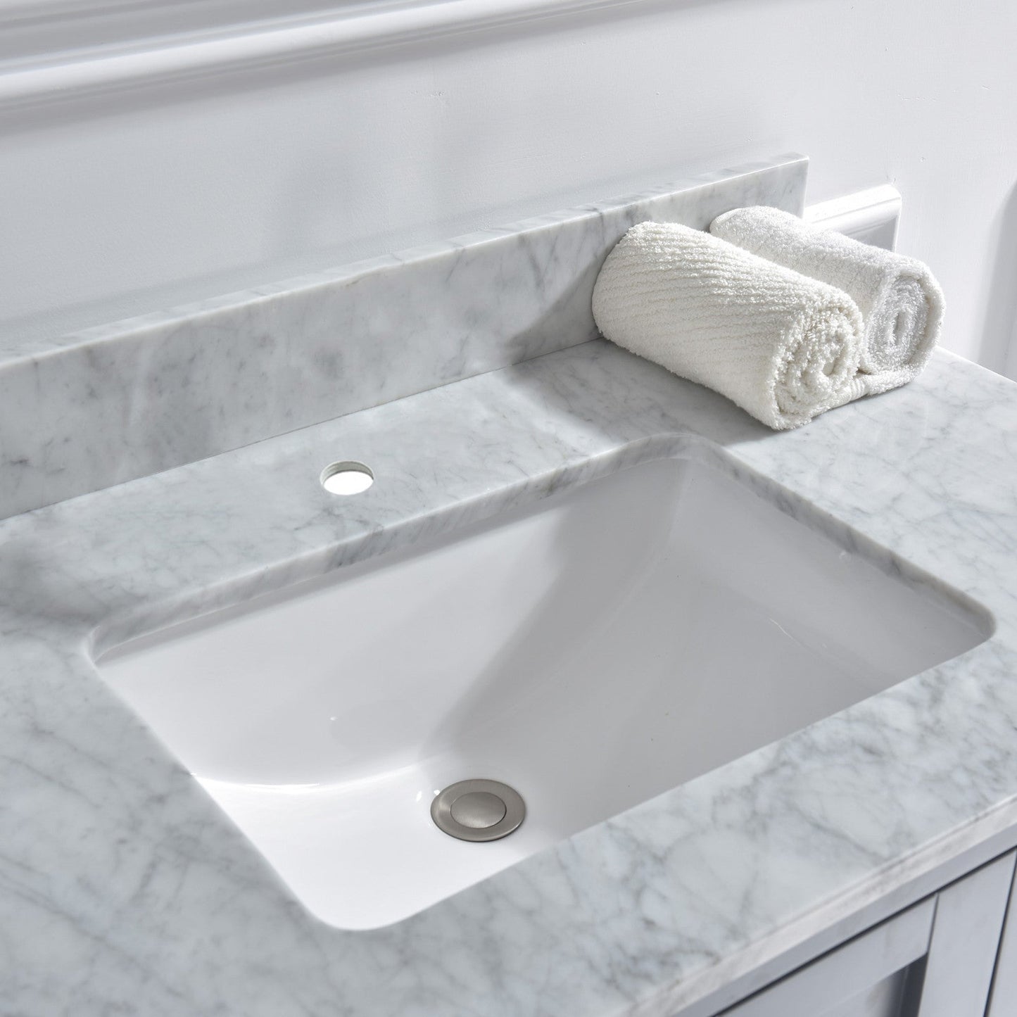 WOODBRIDGE 37" x22" Vanity Top with Single Under Mount Rectangle Bowl, Carrara White Marble, Pre-drilled with Single hole Faucet set up Option