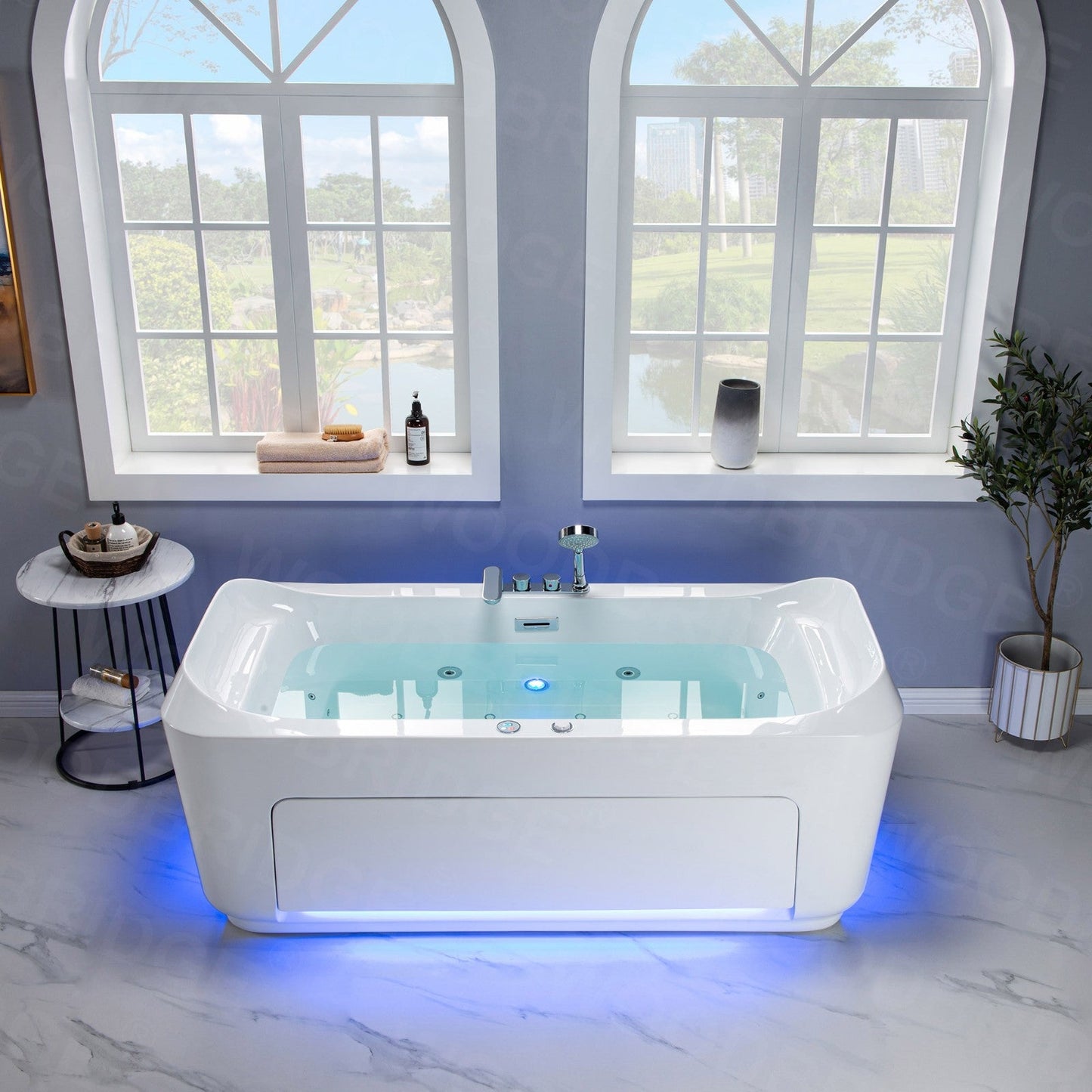 WOODBRIDGE 67"L x 31-1/2"W 1 Person Freestanding Massage Hydrotherapy Bathtub Tub
