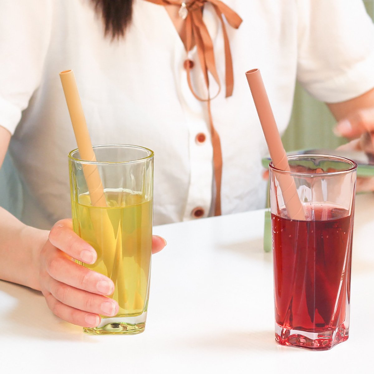 Eco Safe 8 In 1 Silicon Reusable Straws For HOT/COLD Drinks | Kitchen + Metal |