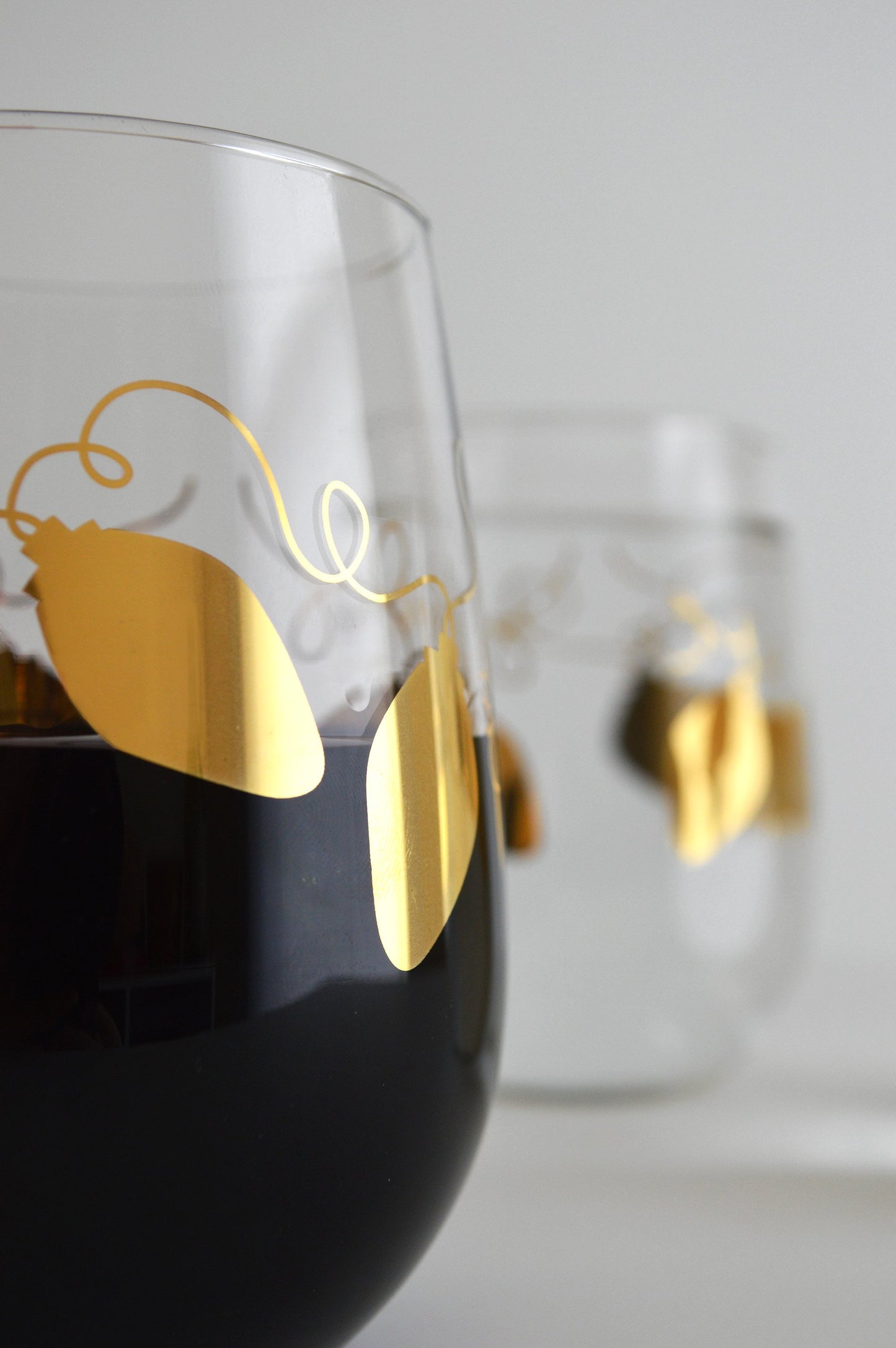 Metallic Gold Retro Christmas Lights Stemless Wine | Glassware | Kitchen + Metal