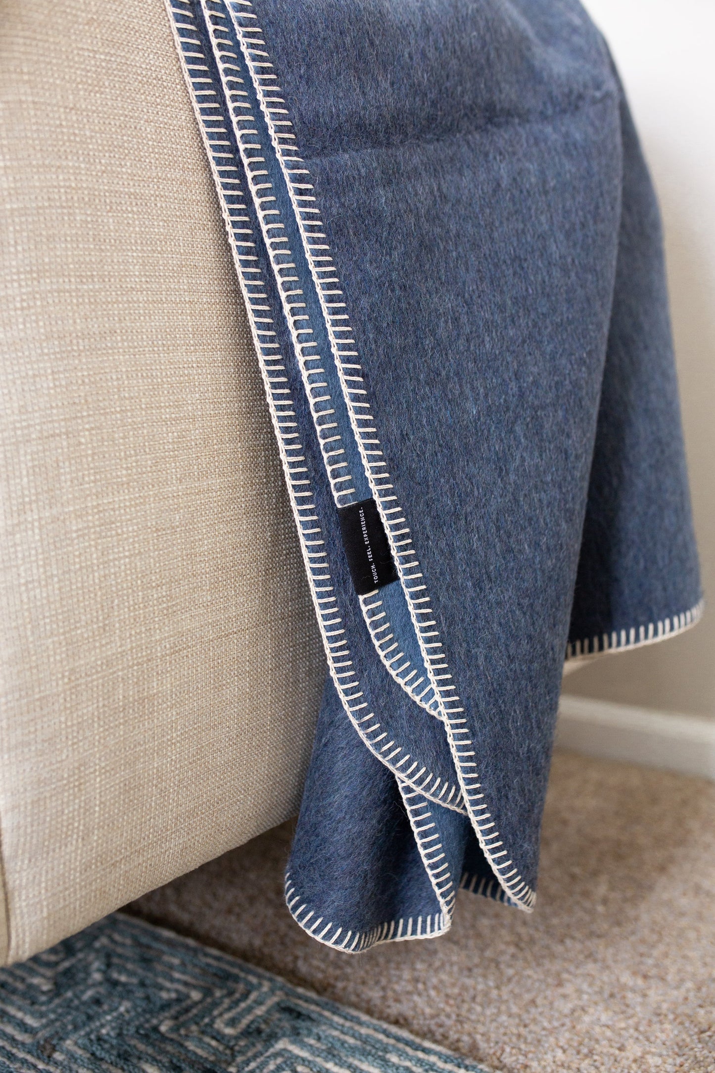 Descanso ALPACA BLEND Throw - Navy Heather | Blankets | Kitchen + Metal