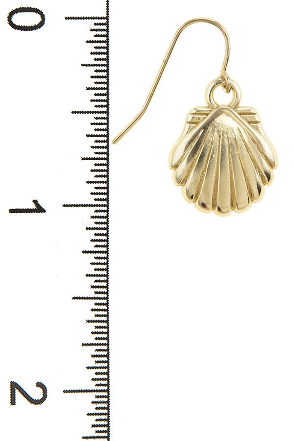 Oversize shell station necklace set