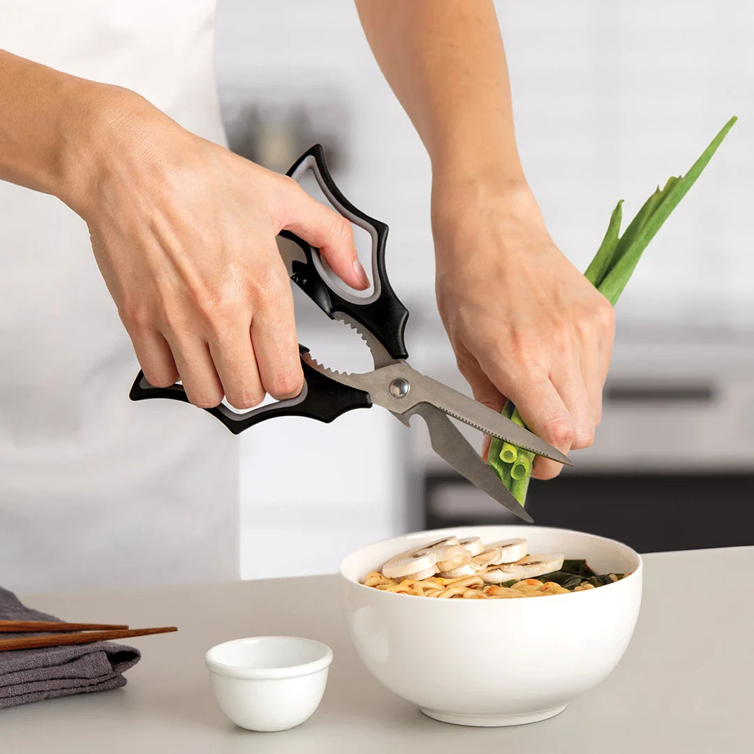 Elizabat | Play | Kitchen + Metal