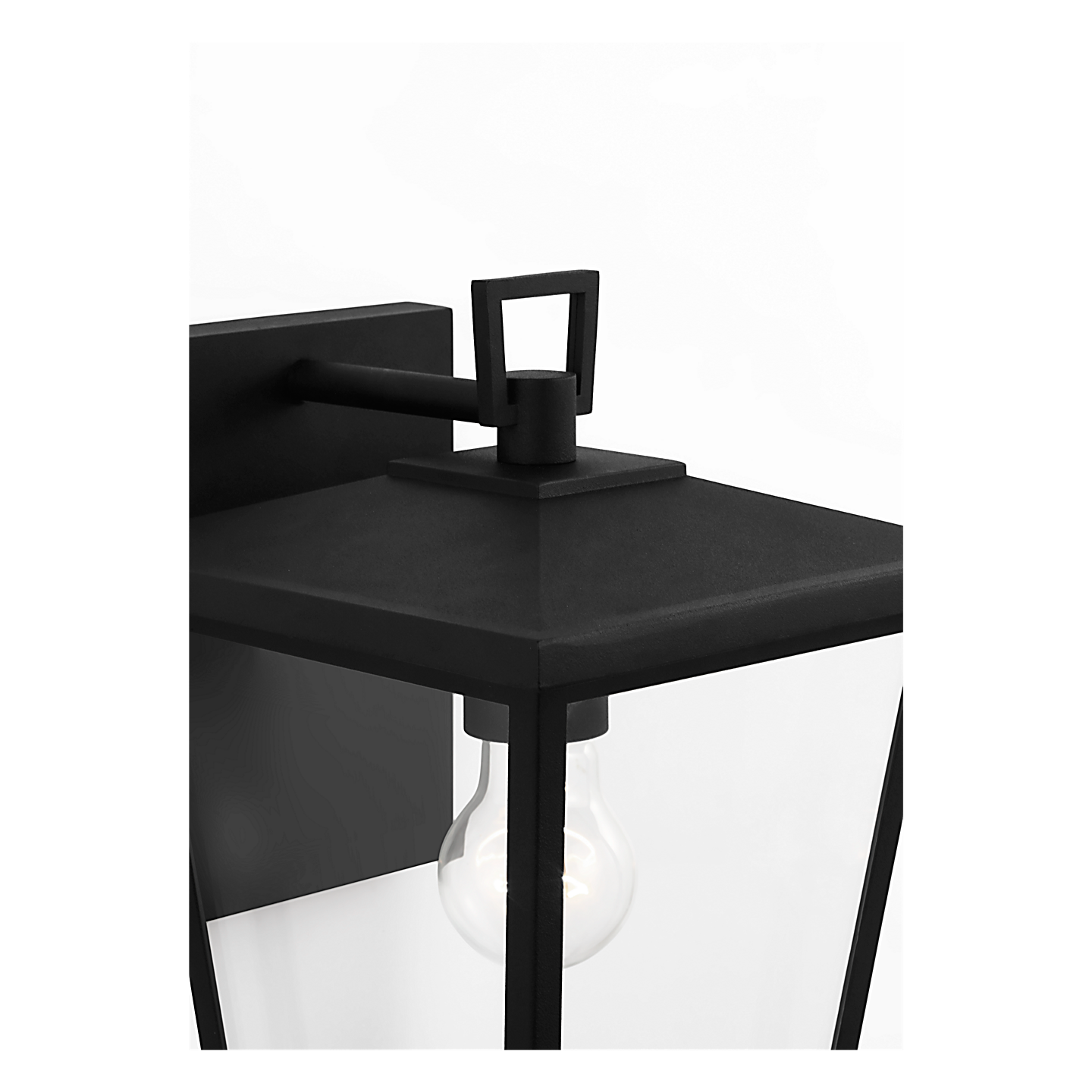 Linton Medium Lantern