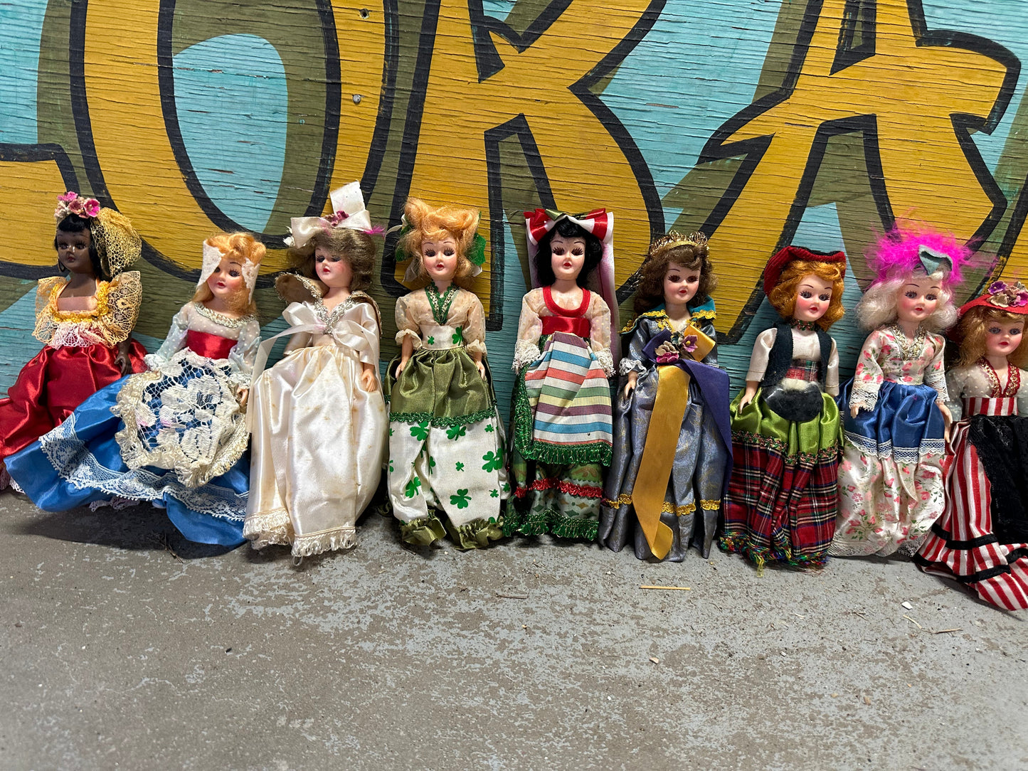 Vintage Dolls of the World