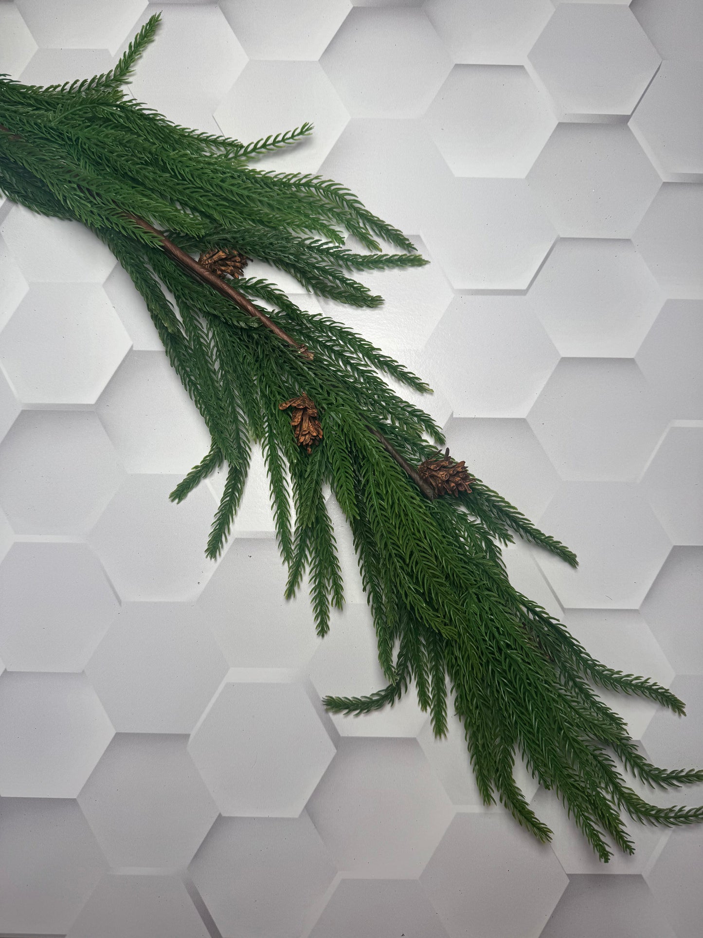 60in Cryptomeria Garland