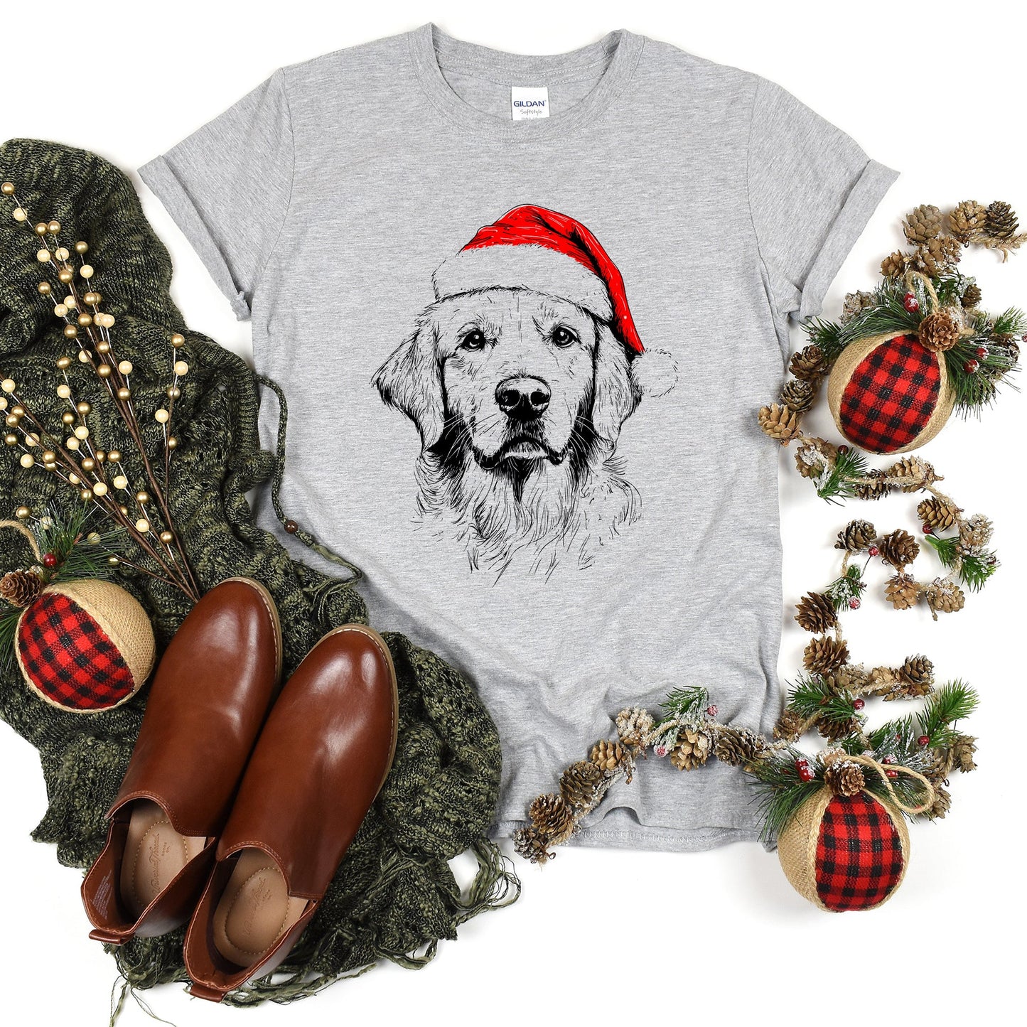 Golden Retriever, Santa, Dog, Christmas, Dog Lover, Pet T-Shirt Comfort Colors T-Shirt
