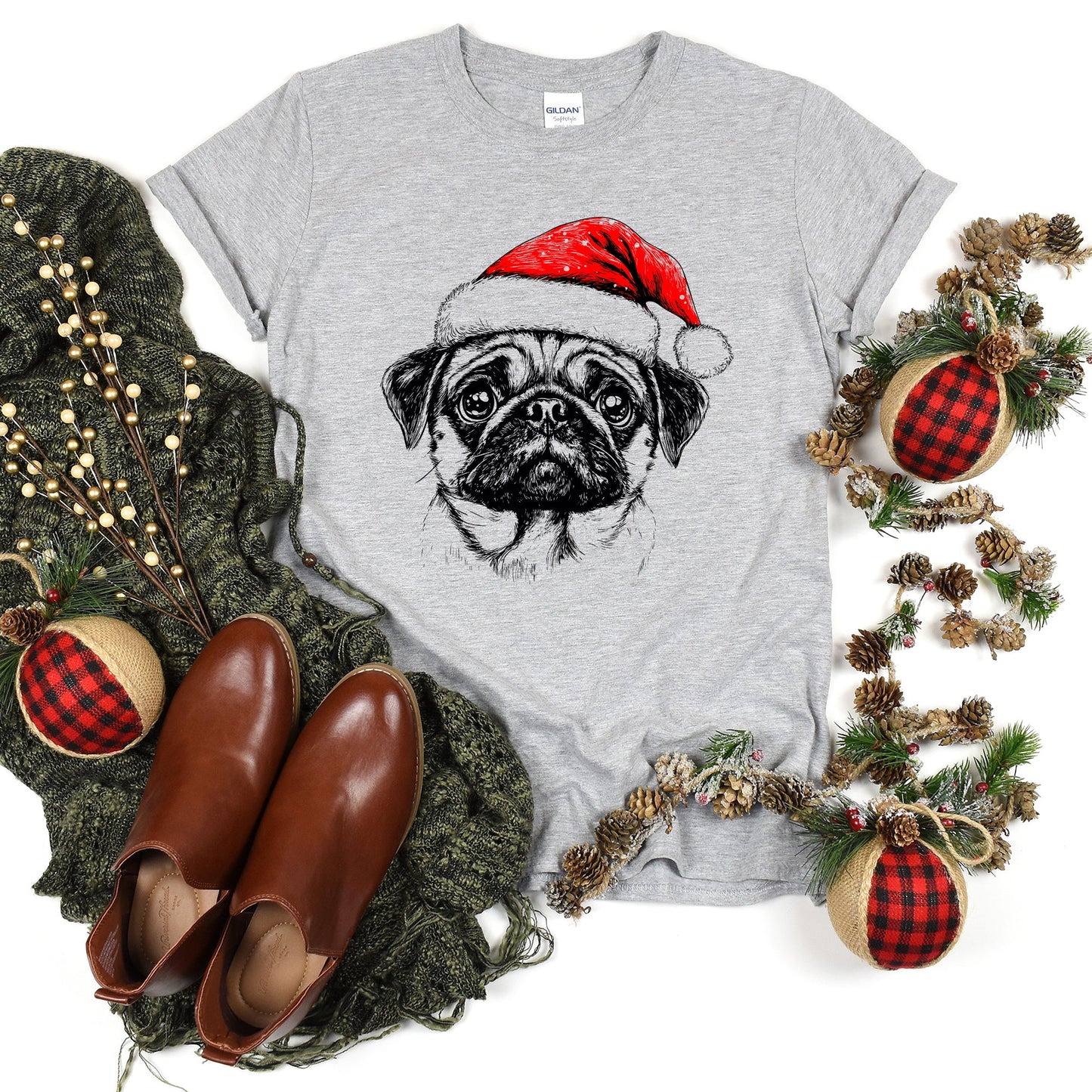Pug, Santa, Dog, Christmas, Dog Lover, Pet T-Shirt Comfort Colors T-Shirt