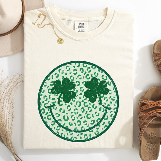 Leopard Print Smiley, Retro, St Patrick's Day, Shamrock, Clover, Lucky, Leprechaun Tshirt Comfort Colors T-Shirt