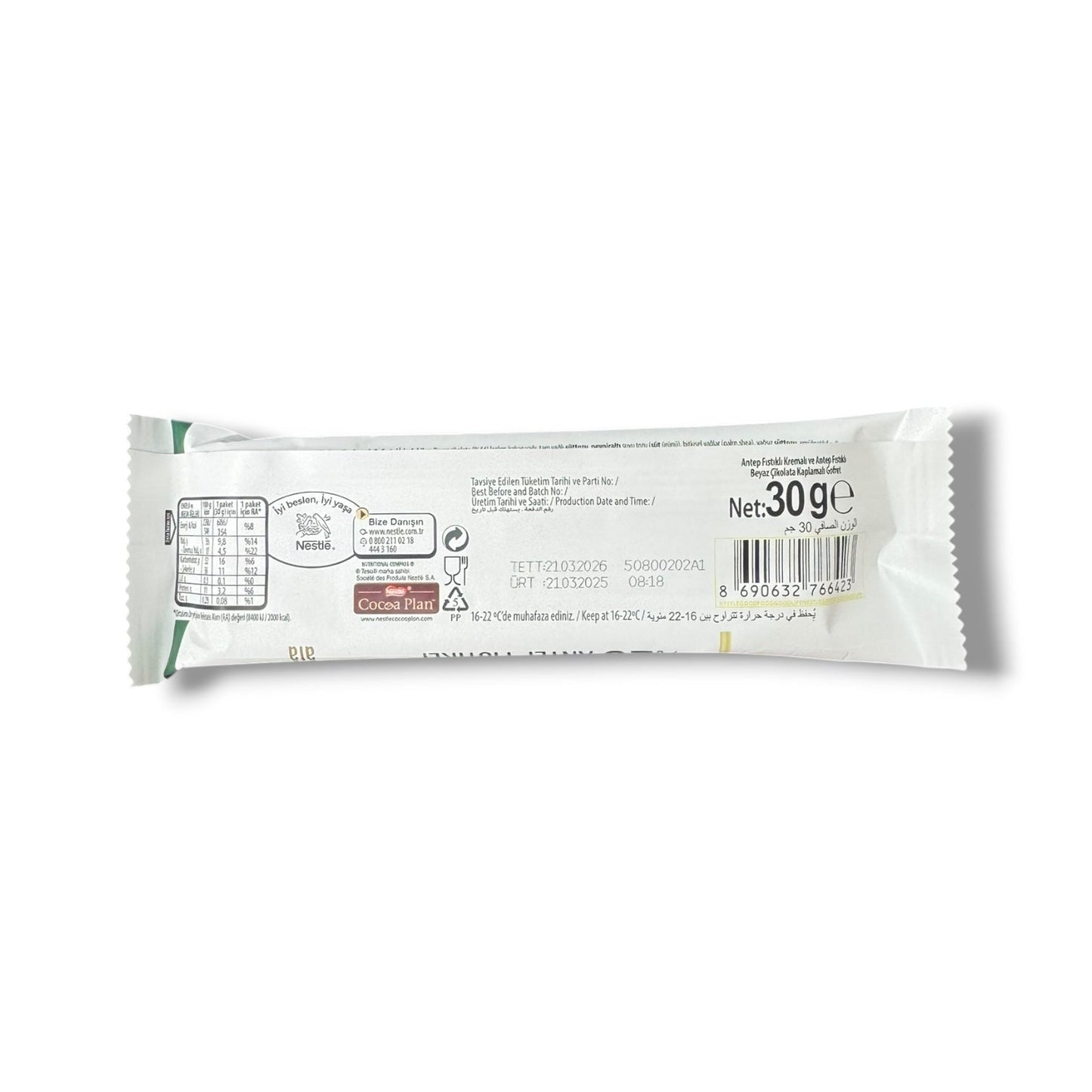 Nestle Damak Pistachio Chocolate Wafer Coated In White Chocolate, 30g Delicious Snack