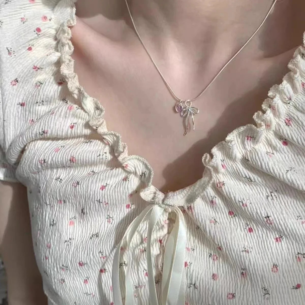 Trendy Harajuku Bowknot Heart Necklace - Vintage Snake Chain for Women Jewelry Gift