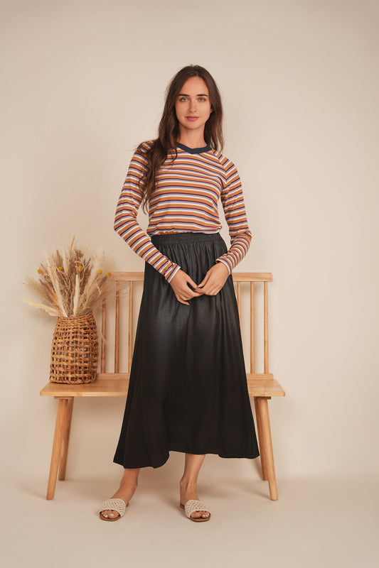 Striped Contrast V Neck Tee