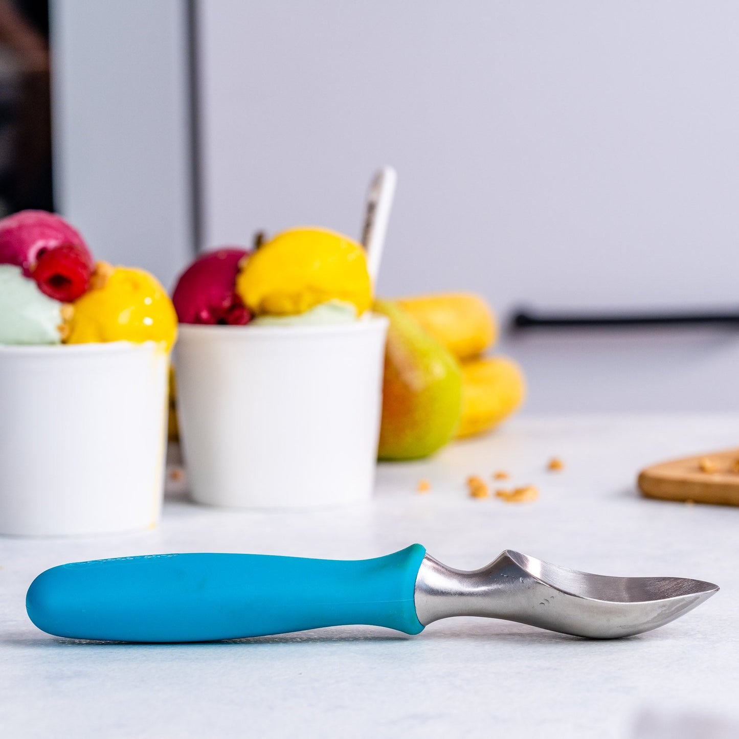 Stainless Steel Ice Cream Scoop - Professional Ice Scooper | Kitchen + Metal