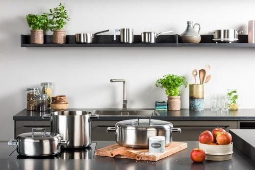 SAUTE PAN 2 HANDLES CM.24 STILE