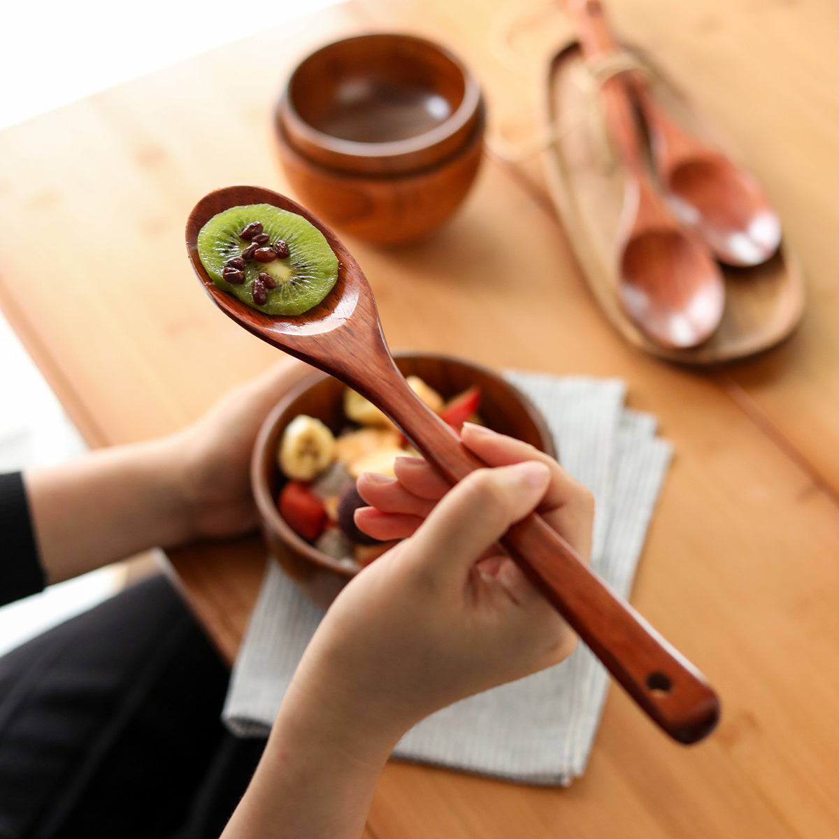 Durable Wooden LongHandle Cooking Spoon for Easy Meal Prep