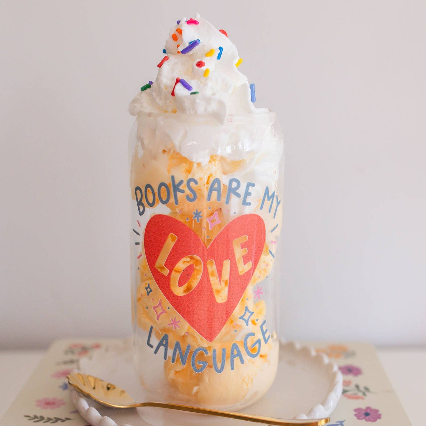 Pippi Post - Books Are My Love Language Glass Can