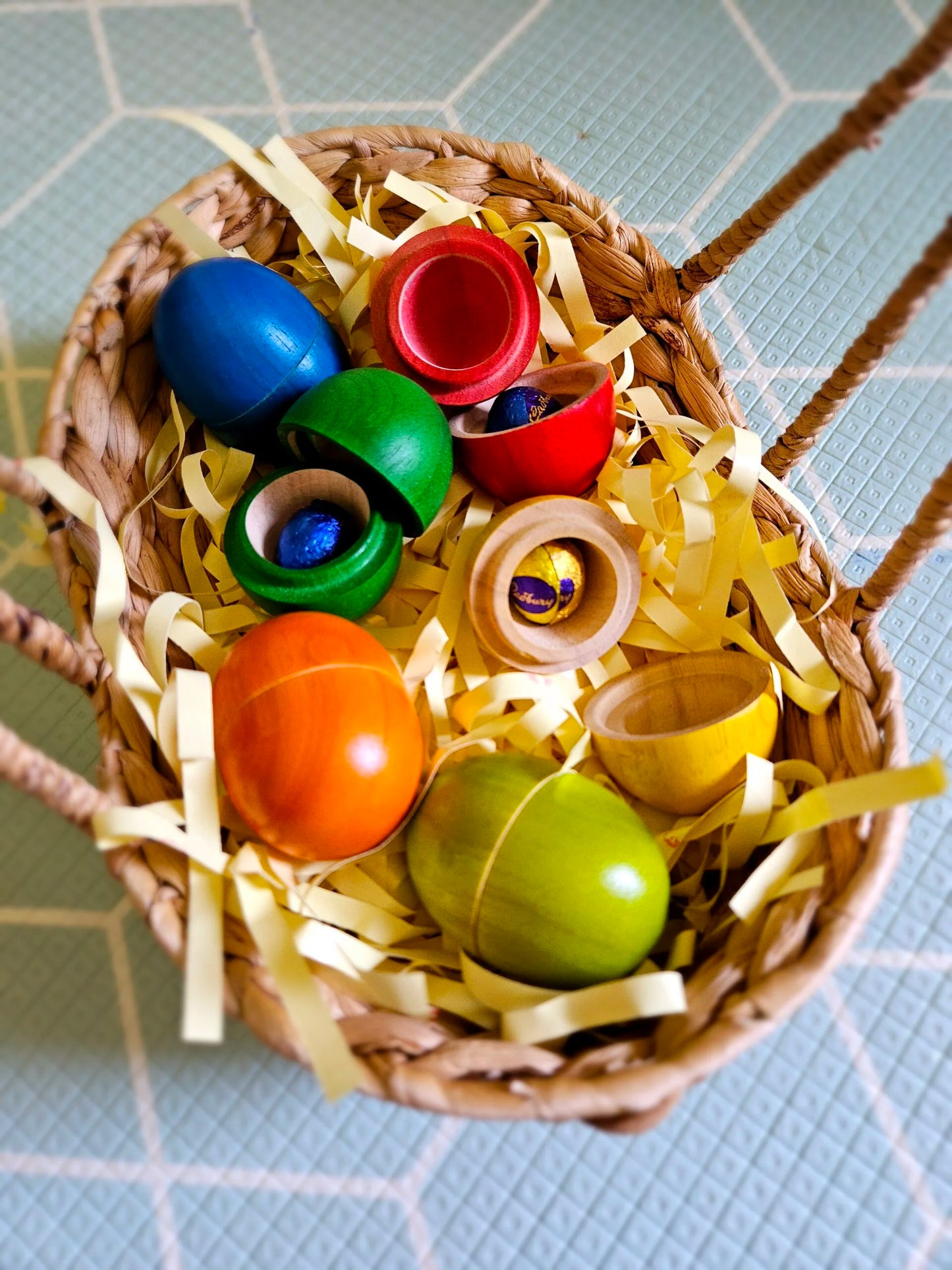 QToys Australia (USA) Sorting egg cups