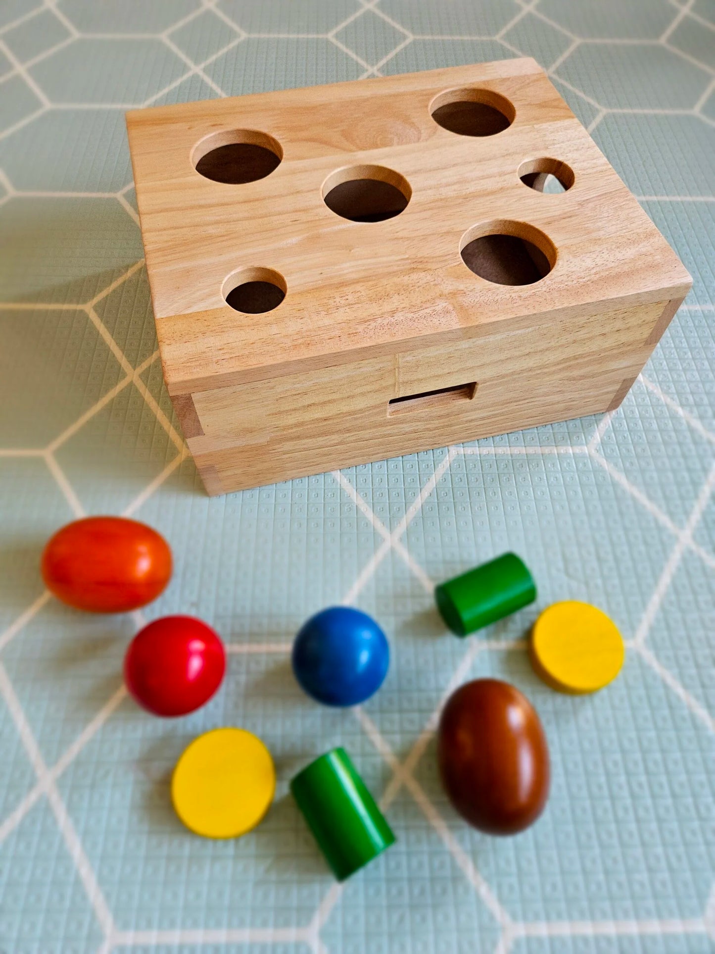 QToys Australia (USA) Peek a Boo Sorting Box | Kitchen + Metal