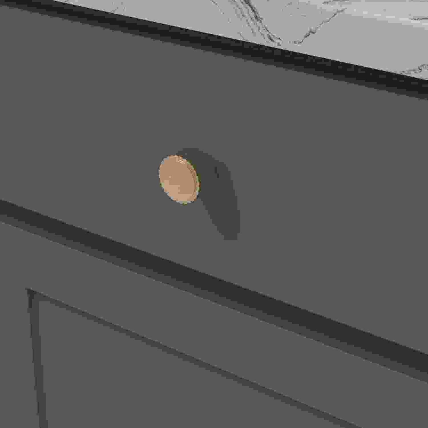 1-1/4 Inch Diameter Sinclaire Round Knob