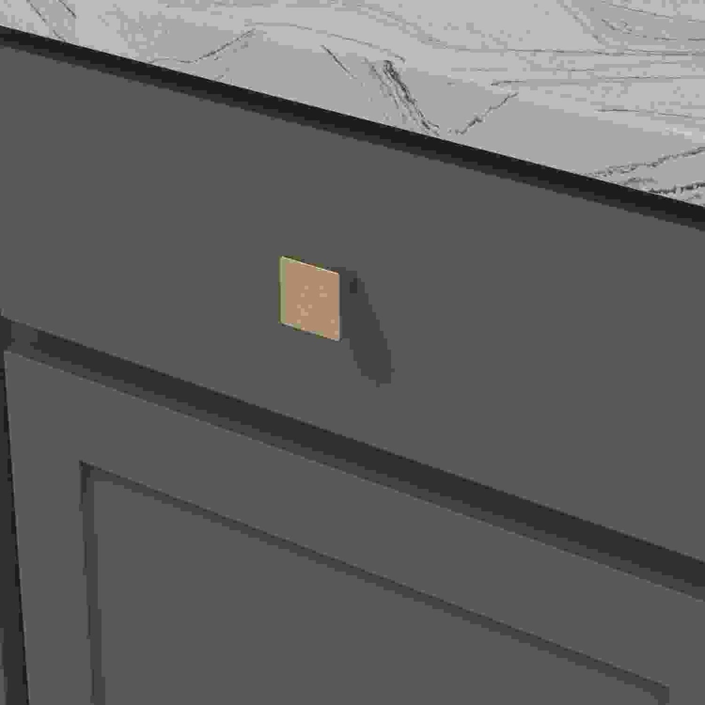 1-5/16 Inch Square Emerge Square Knob