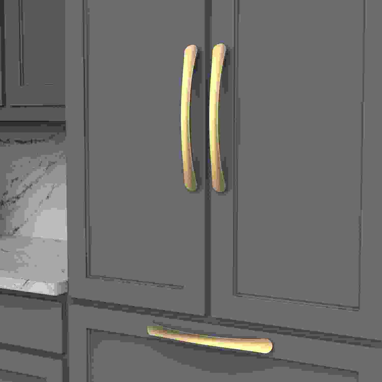 12 Inch Center to Center Vale Appliance Pull
