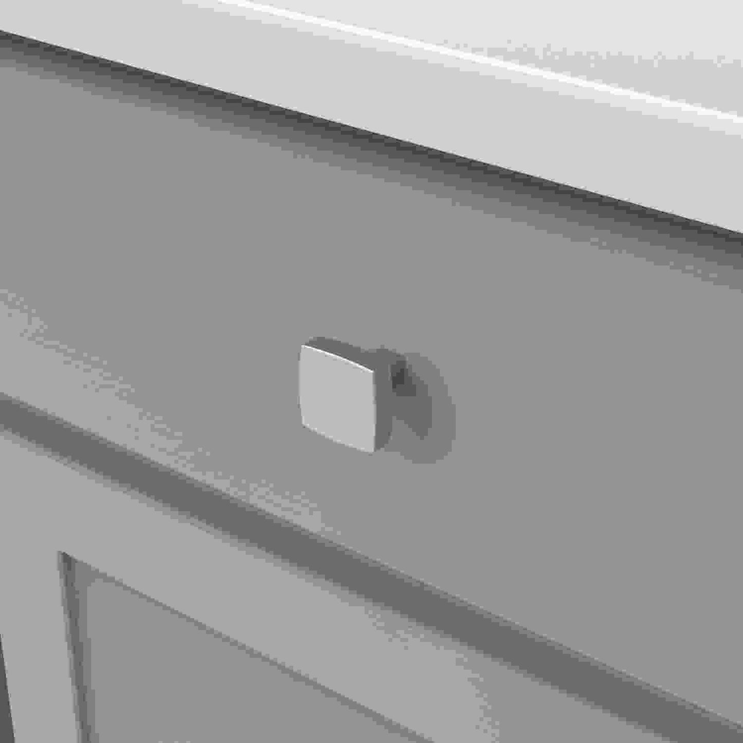 1-1/4 Inch Square Coventry Square Knob