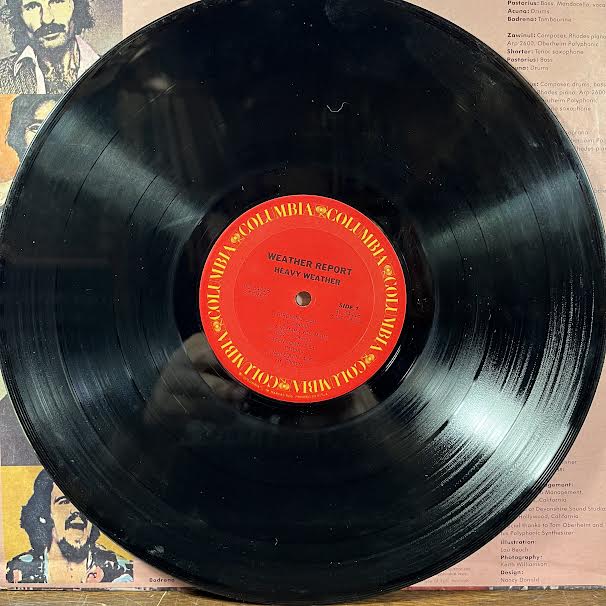 Heavy Weather (VINYL) | Excellent (EX) Near Mint (NM or M-)