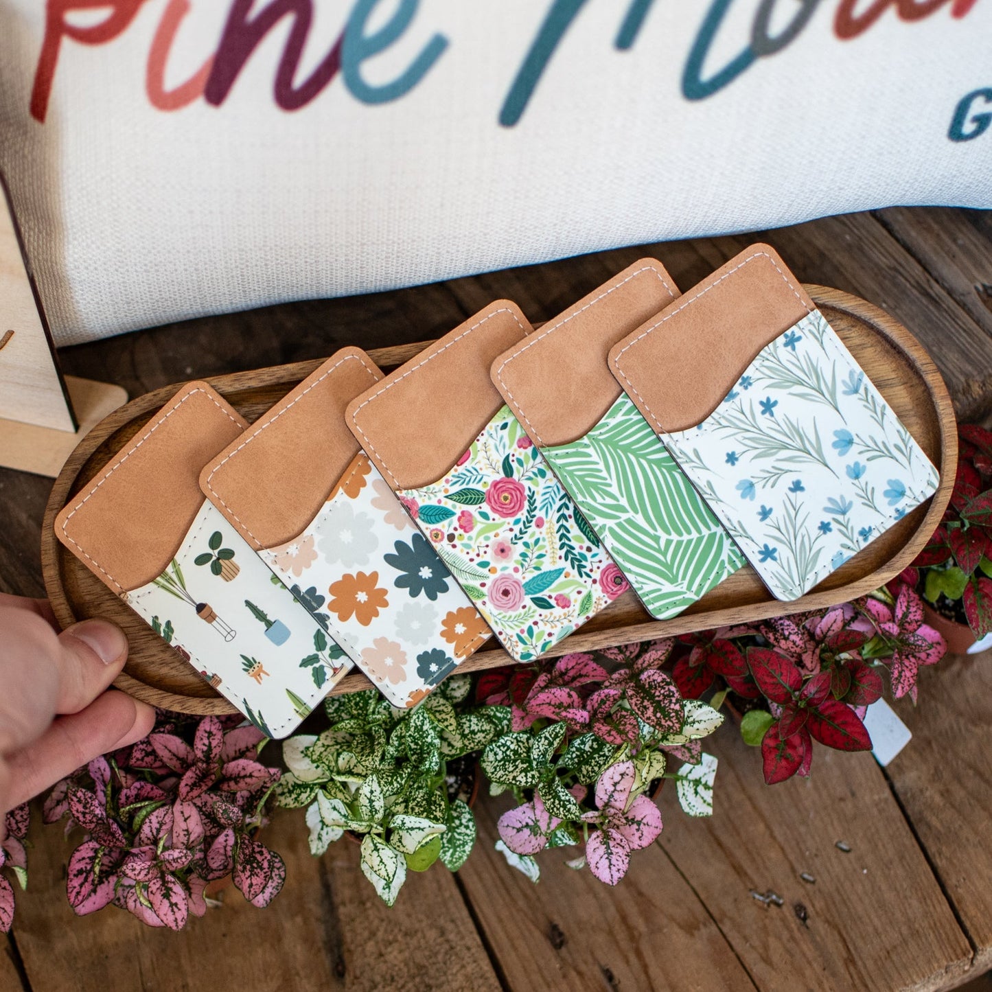 Wildflower Whisper Pattern - Phone Wallet