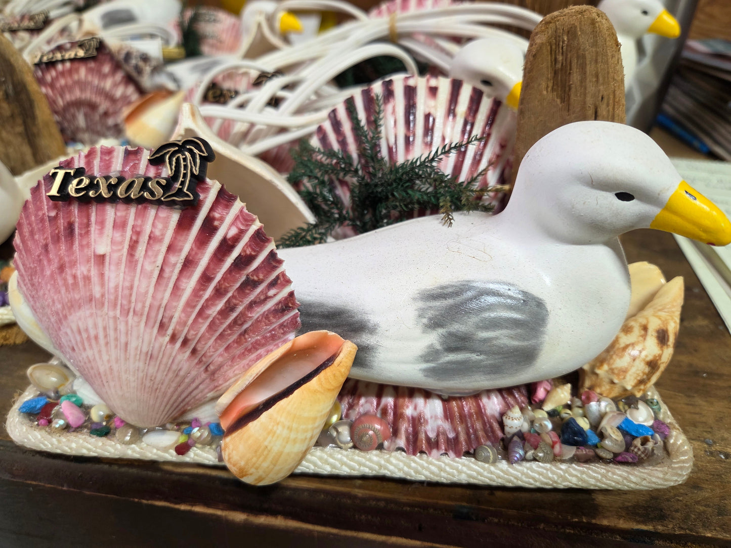 Ceramic Seagull & Seashell Novelty light