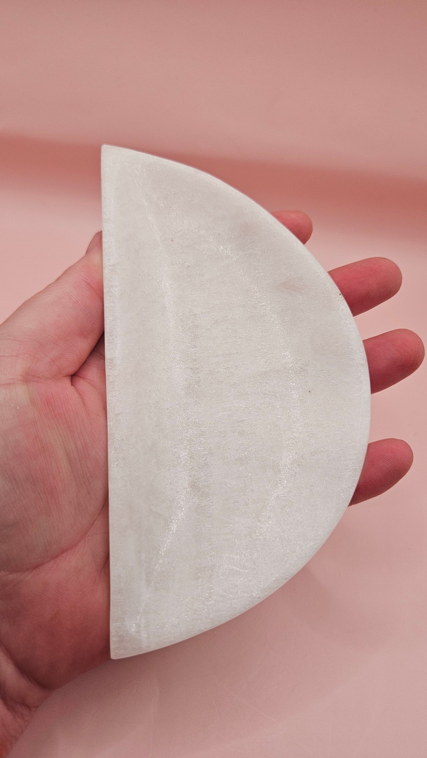 White Onyx Crescent Shallow Bowl – 5.7" Carved Stone Dish