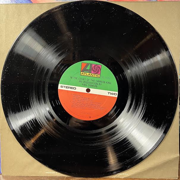 In The Court Of The Crimson King (An Observation By King Crimson) (VINYL) | Near Mint (NM or M-) Near Mint (NM or M-)