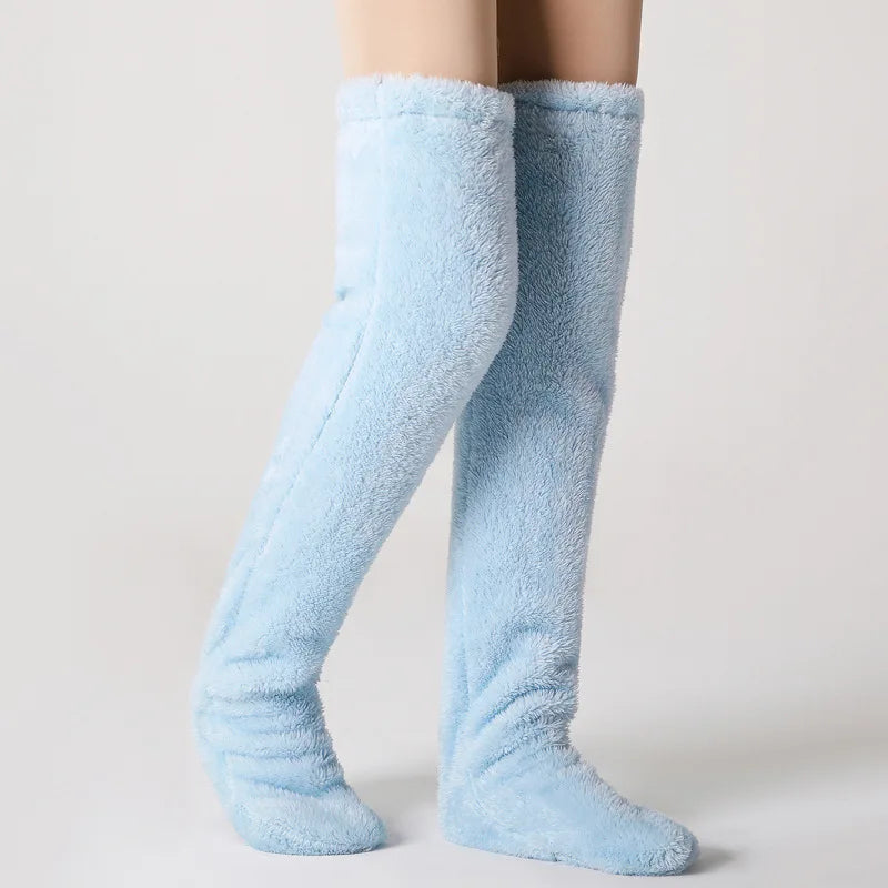 Over-Knee Fuzzy Warmth You’ll Love 🧦❄️