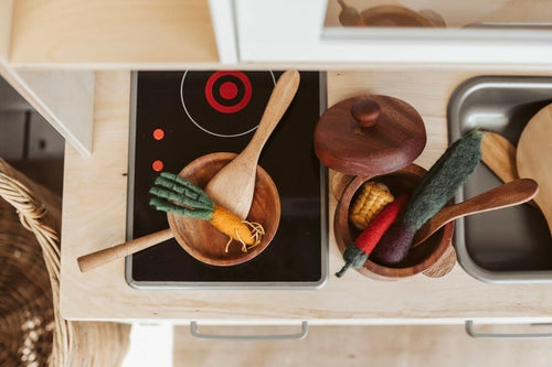 QToys Australia (USA) MAHOGANY PAN & POT SET | Kitchen + Metal