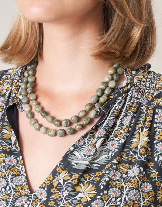 The Bluff Necklace 18" Silver Leaf Jasper