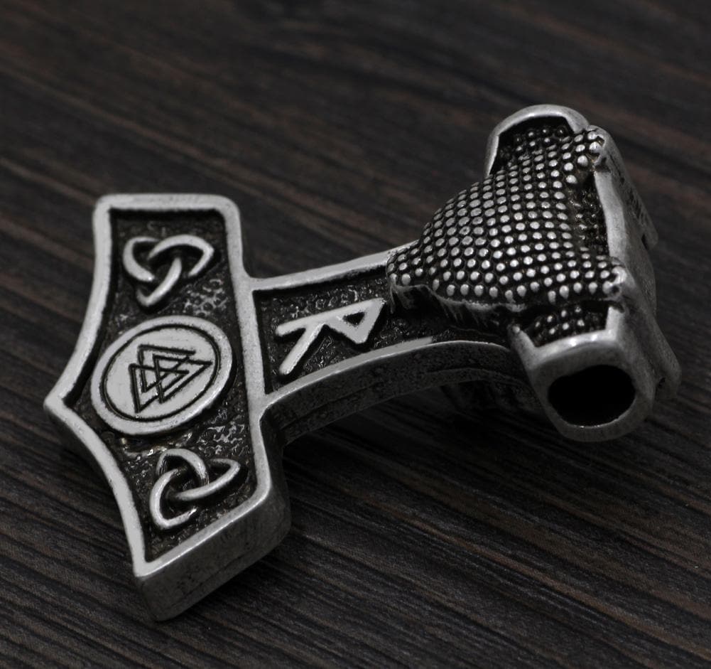 Vikings Fox Triquetra Pendant Necklace