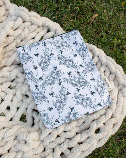 Meaggie Moos - Book / Tablet Sleeve | Ivory Swords