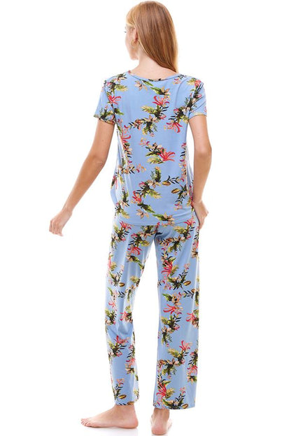 Loungewear Set for Women's Floral Short Sleeve and Pants | Apparel | Kitchen + Metal