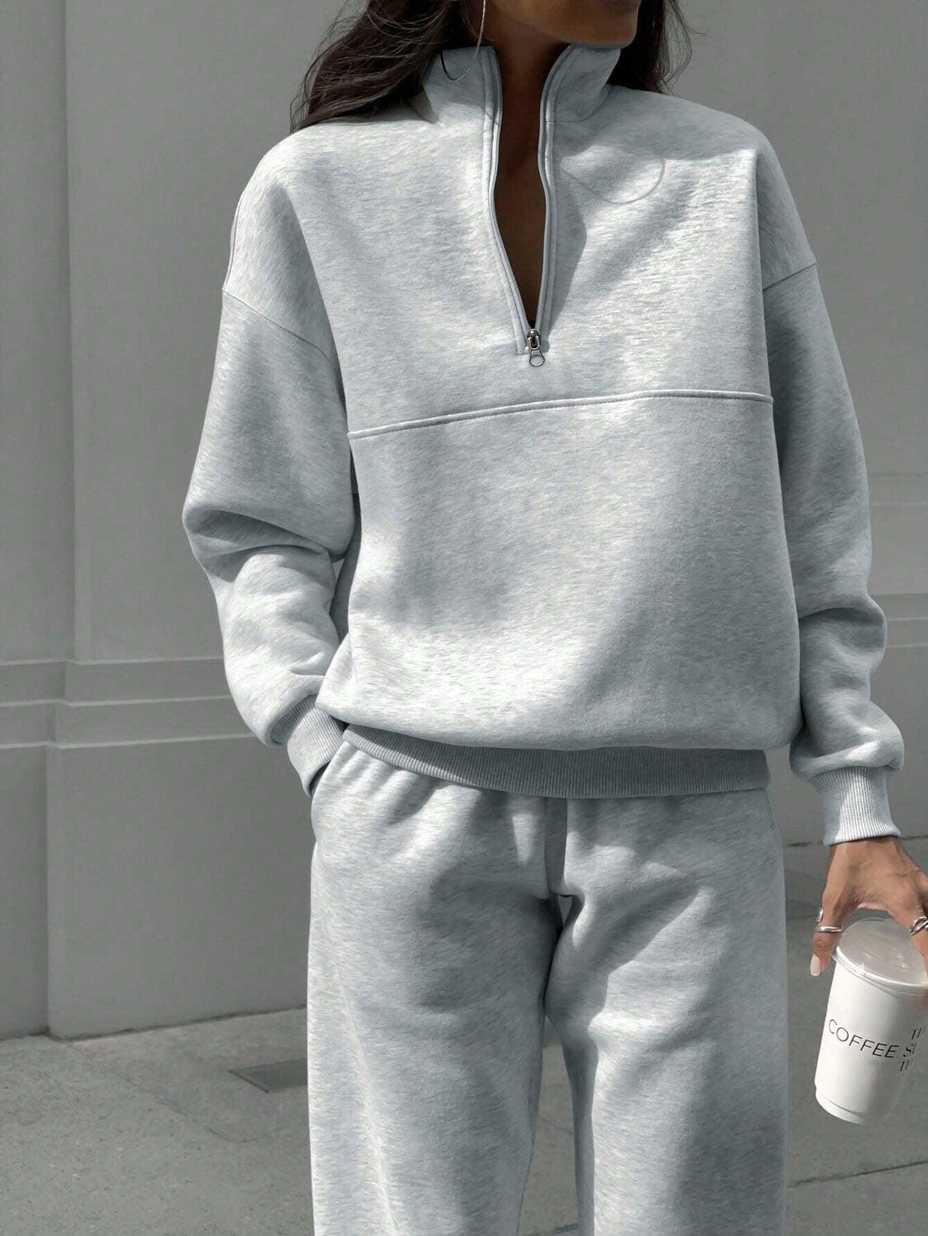 Long-sleeved Sports Sweatsuit Stand-up Collar Zip-up Top And Elastic Band Trousers With Pocket
