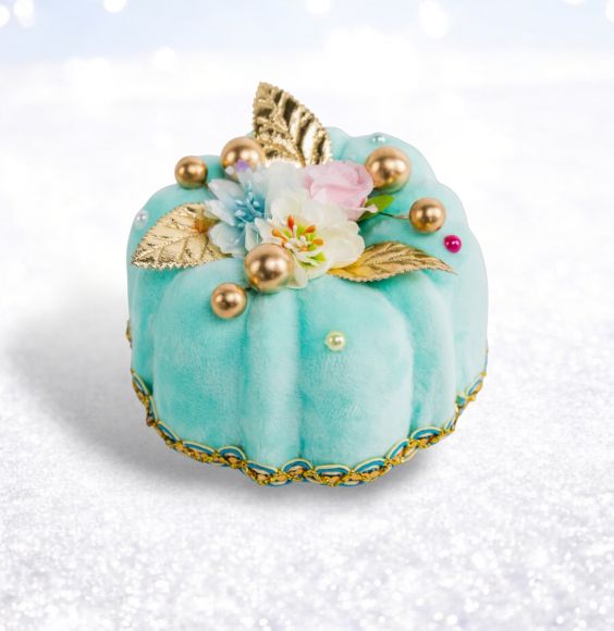Santa's Sweet Shoppe Collection - 6" Iced Bundt Cake Ornament