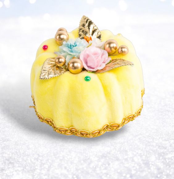 Santa's Sweet Shoppe Collection - 6" Iced Bundt Cake Ornament